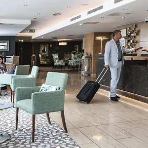 https://kingswood-citywest.dublin-hotelsweb.com